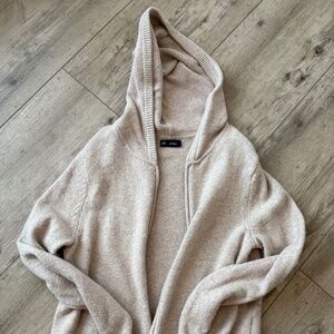 Gap sweater at leisure set